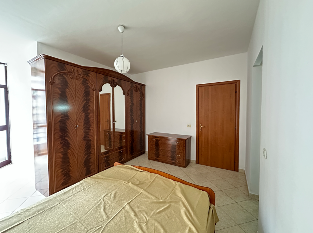 Rent, Apartment 3+1+2, Panorama Street, Tirana. Empire68993