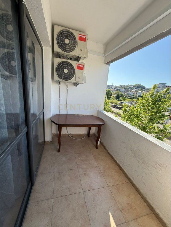 Apartament 2+1 me qira në Bulevardin Migjeni, Yzberish!