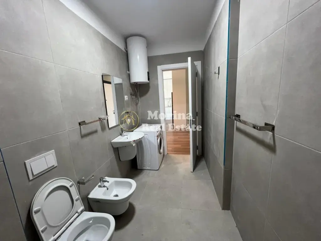 Affitto | Garsoniere | Rruga 5 Maji | 300 €/mese