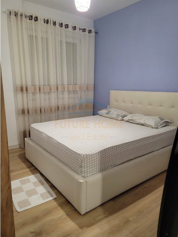 For rent apartment 2+1+2 on 5 Maji street. Net area 82m2