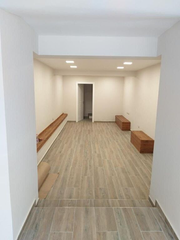 📍 SHOP FOR RENT – DURRËS ROAD