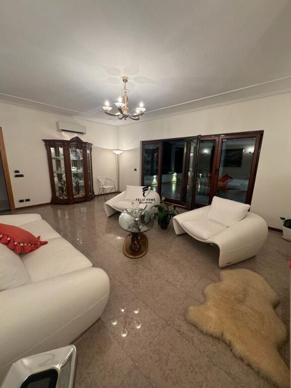 APARTAMENT ME QERA 3+1+2 RUGA E ELBASANIT 130.000 LEKE  FH-73486