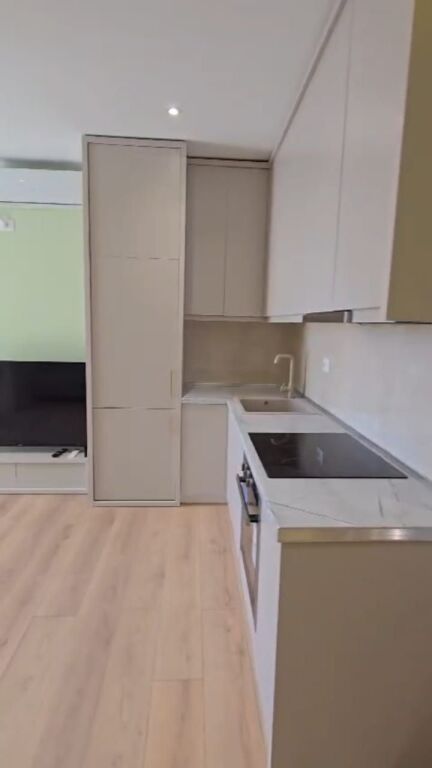 Shitet apartament 2+1 ne zonen e Myslym Shyrit 245,000 €