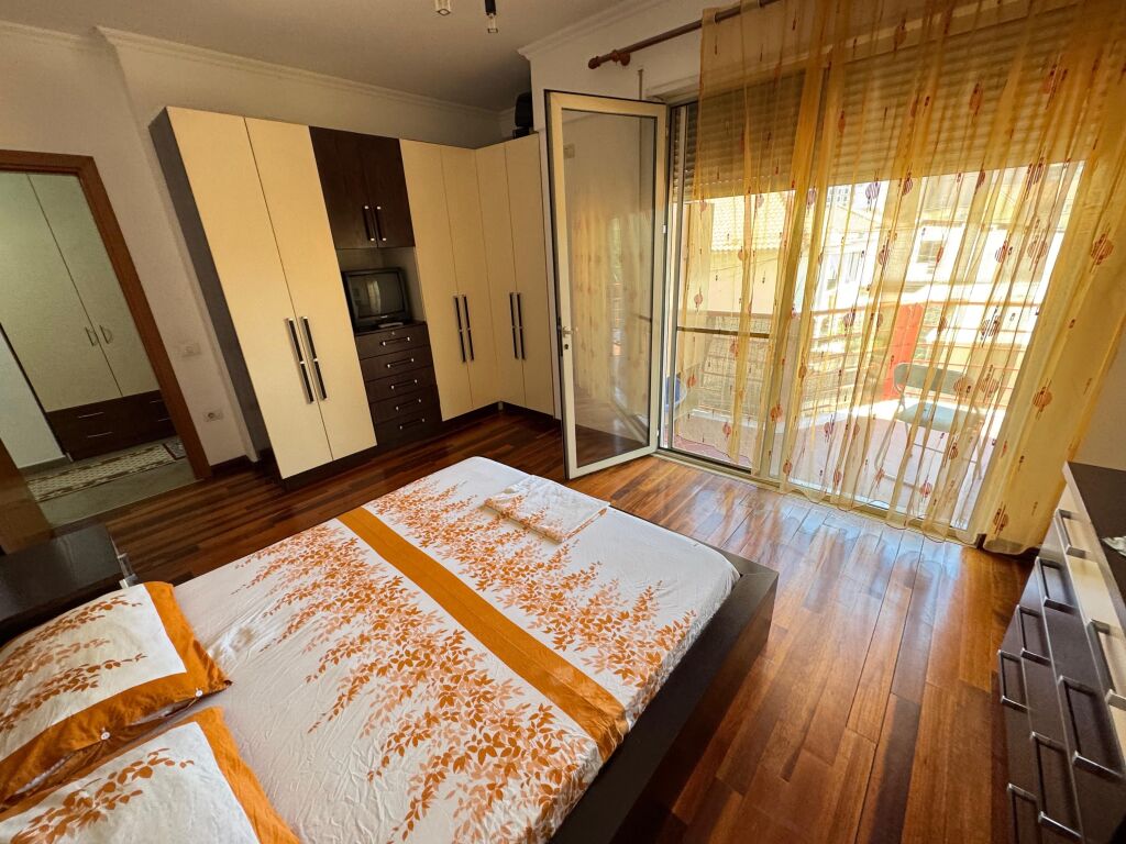 Appartamento 2+1+2 in affitto  Indirizzo: Don bosco visione +  Arredato  2° piano  Prezzo 600 €