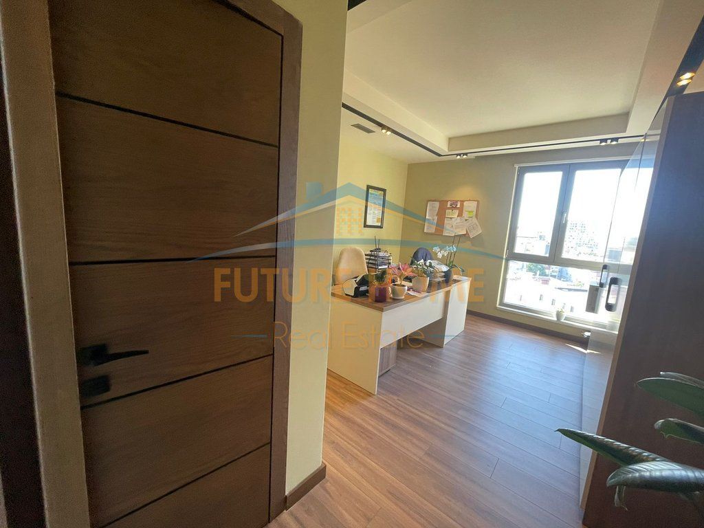 Rent, Office space, Kavaja Street