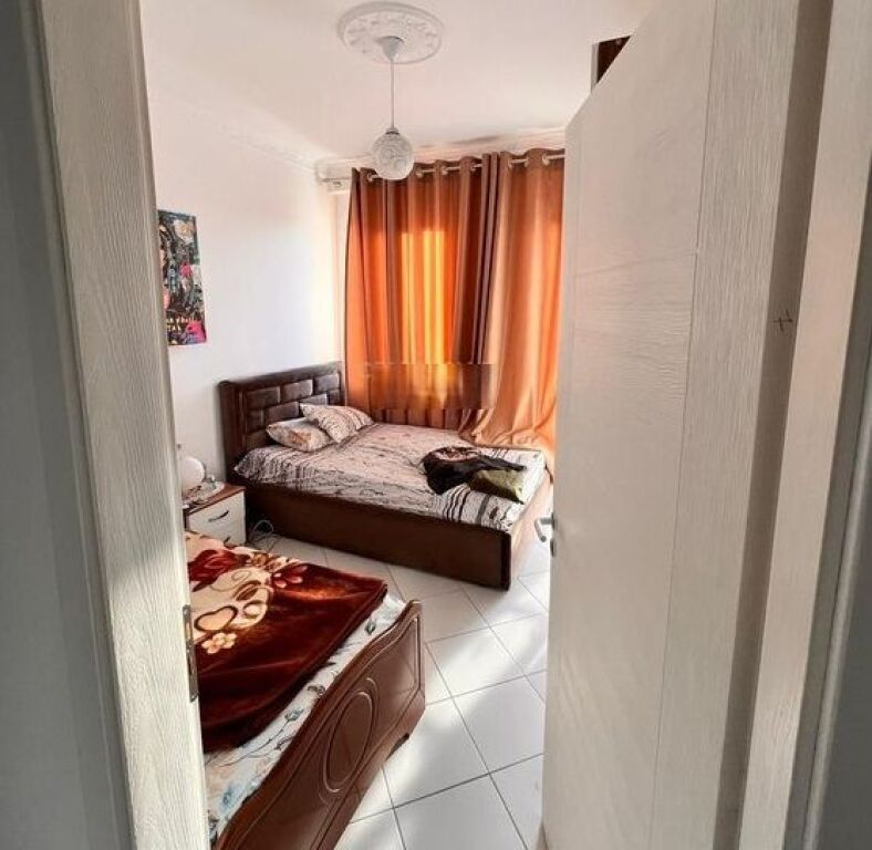 Shesim Apartament 2+1+2 në Shkozë , Tek Kompleksi Tom Doshi