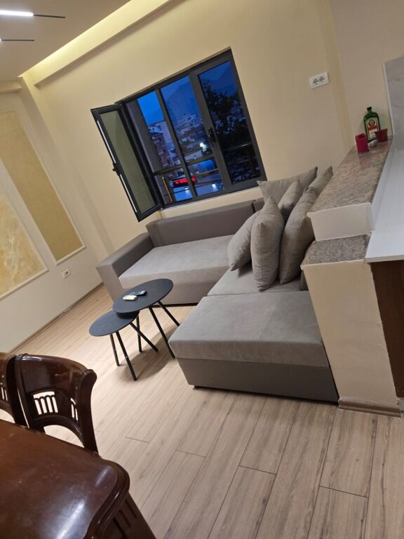 Affitto | Apartament 2 + 1 | Bujtina e Gjelit | 450 €/mese