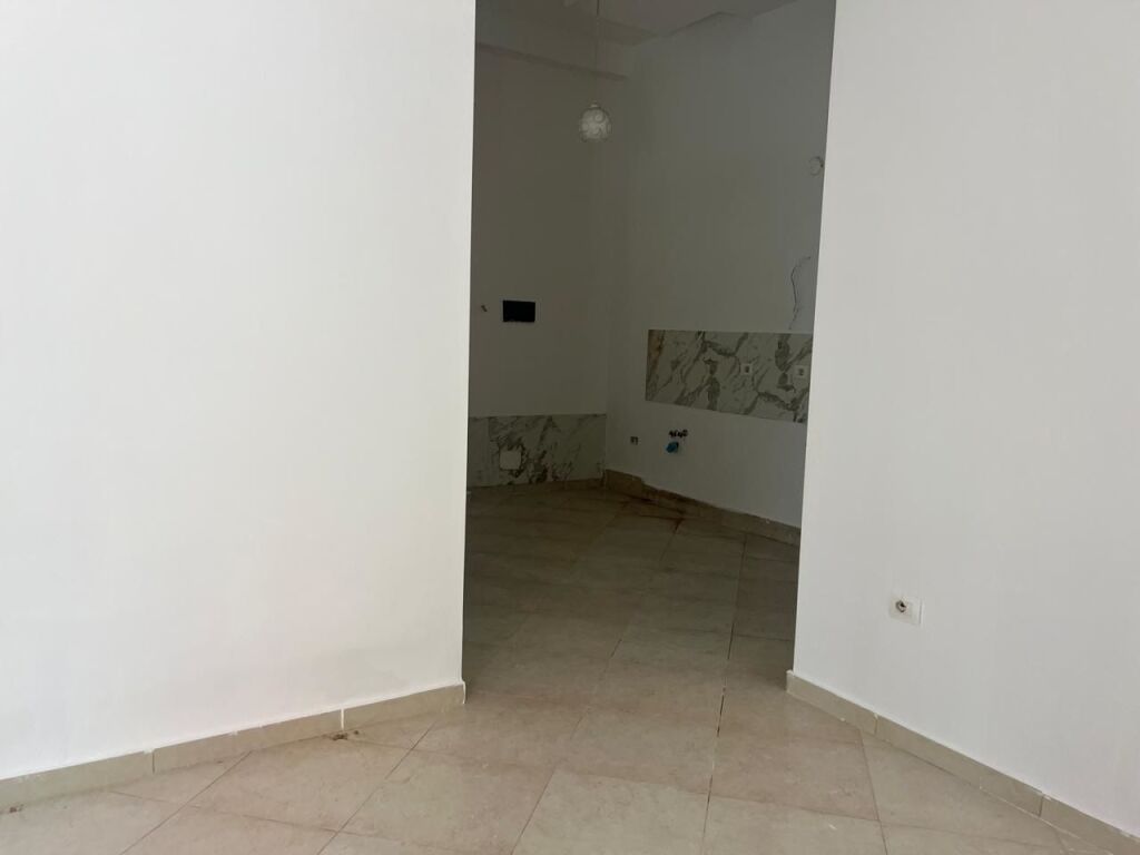 Vendita | Ambjent Biznesi | Astir | 135000 €