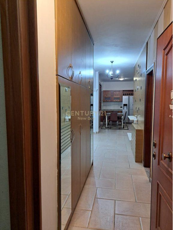 Appartamento 2+1+2 In Affitto a Vollga, Durrës - 650€ | 117 m²