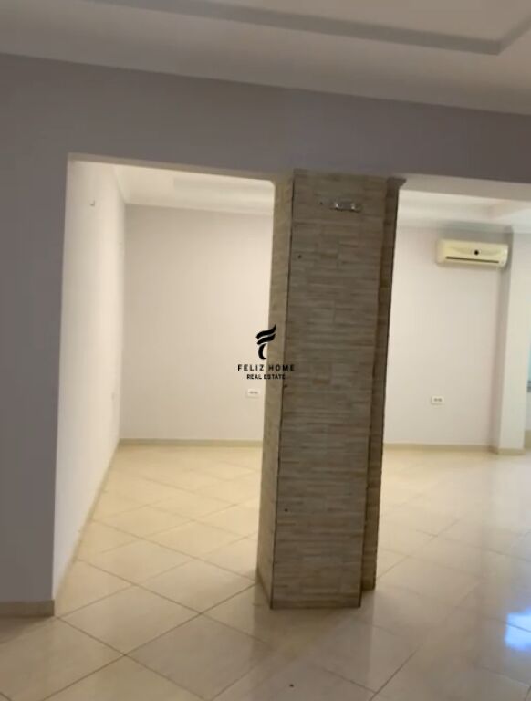UFFICIO IN AFFITTO 60 M2 VASIL SHANTO 70.000 LEKE FH-73370
