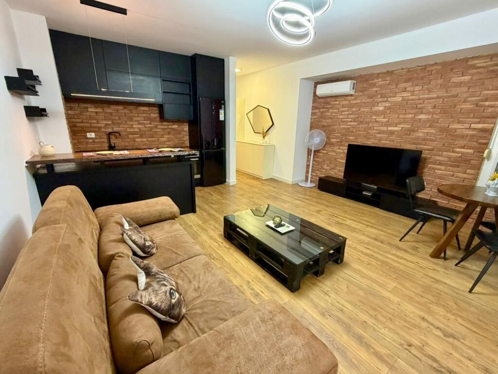 Apartament 1+1 me qira tek Kodra e diellit 1