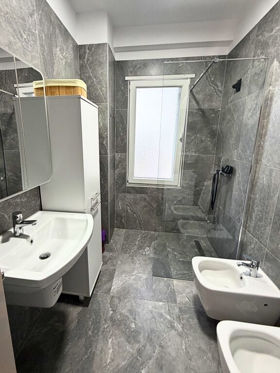 Appartamento Premium 1+1 in Affitto a Univers City – Completamente Nuovo, con Posto Auto!
