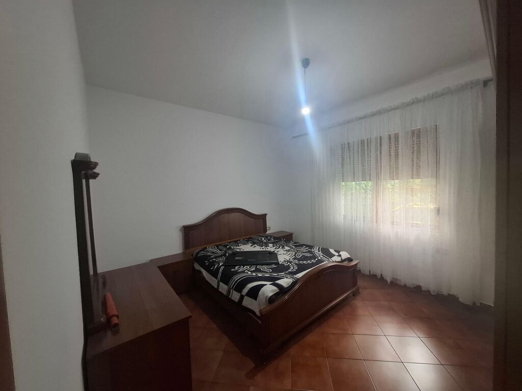 Private house 1+1+parking for rent in Astir near 2 Palmat