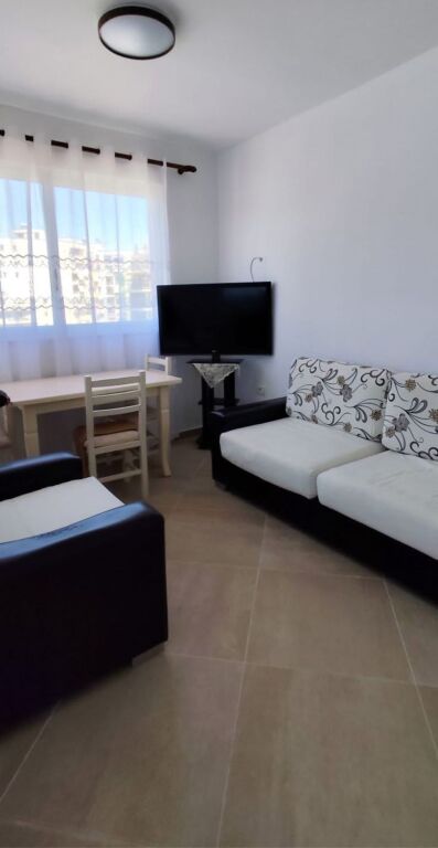 🏡 JEPET APARTAMENT 2+1 ME QIRA – PALLATET CABEJ / MISTO MAME