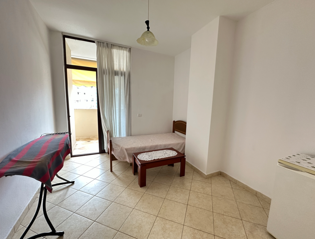 Rent, Apartment 3+1+2, Panorama Street, Tirana. Empire68993