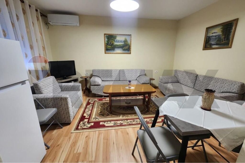 Apartment 1+1 for rent on Bardhyl Street!
