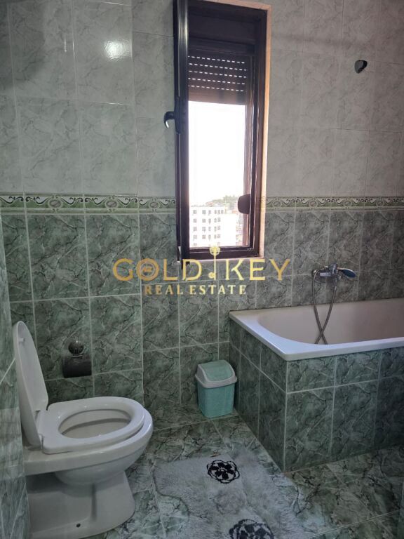 🏠 APARTAMENT 2+1+2 ME QERA FLAG SHIP CENTER DURRES