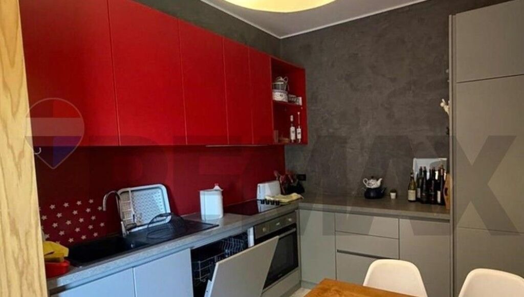 SHITET, APARTAMENT 2+1+2+ PARKIMI, GJIRI I LALZIT ID: 530581012-20