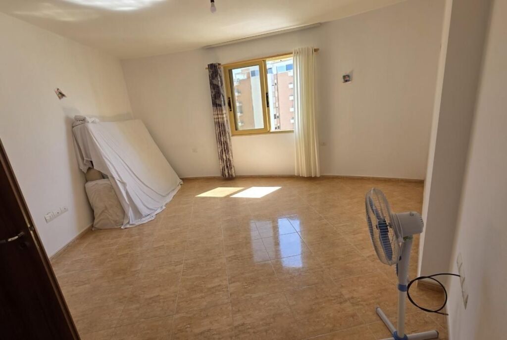 Ne Vlore, Ne Lungomare Shitet Apartament 2+1 Me Pamje Nga Deti!