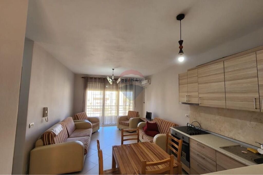 Appartamento 1+1 in affitto in Via Peti, Lago Secco