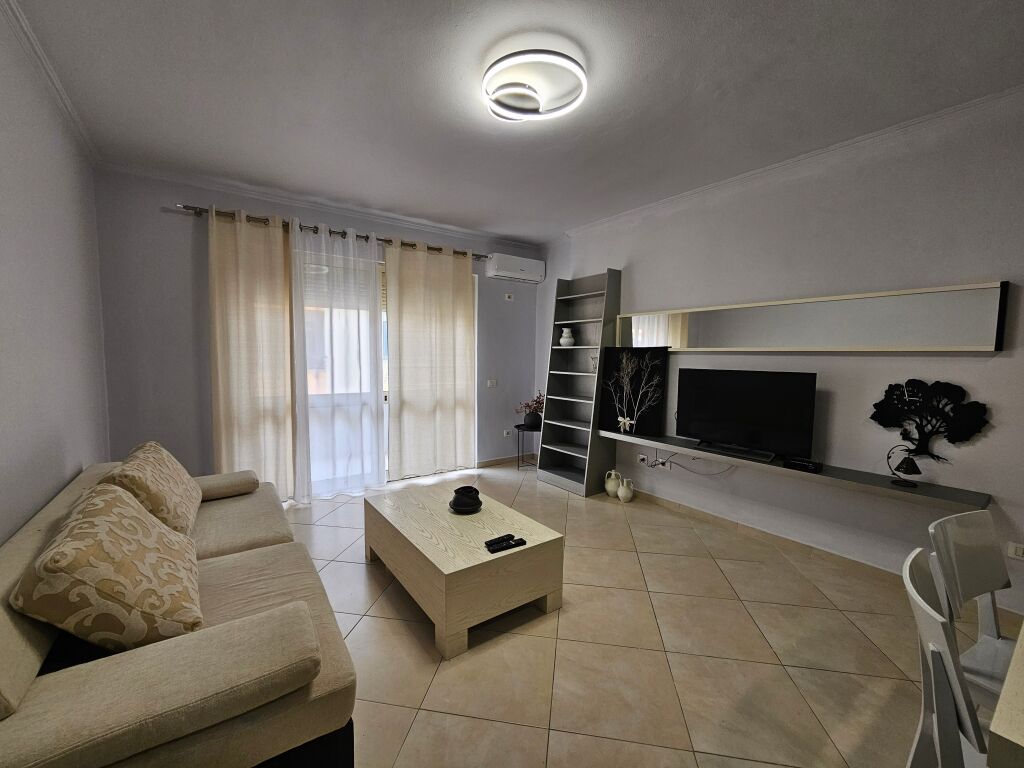3+1 for rent at Liqeni i thate