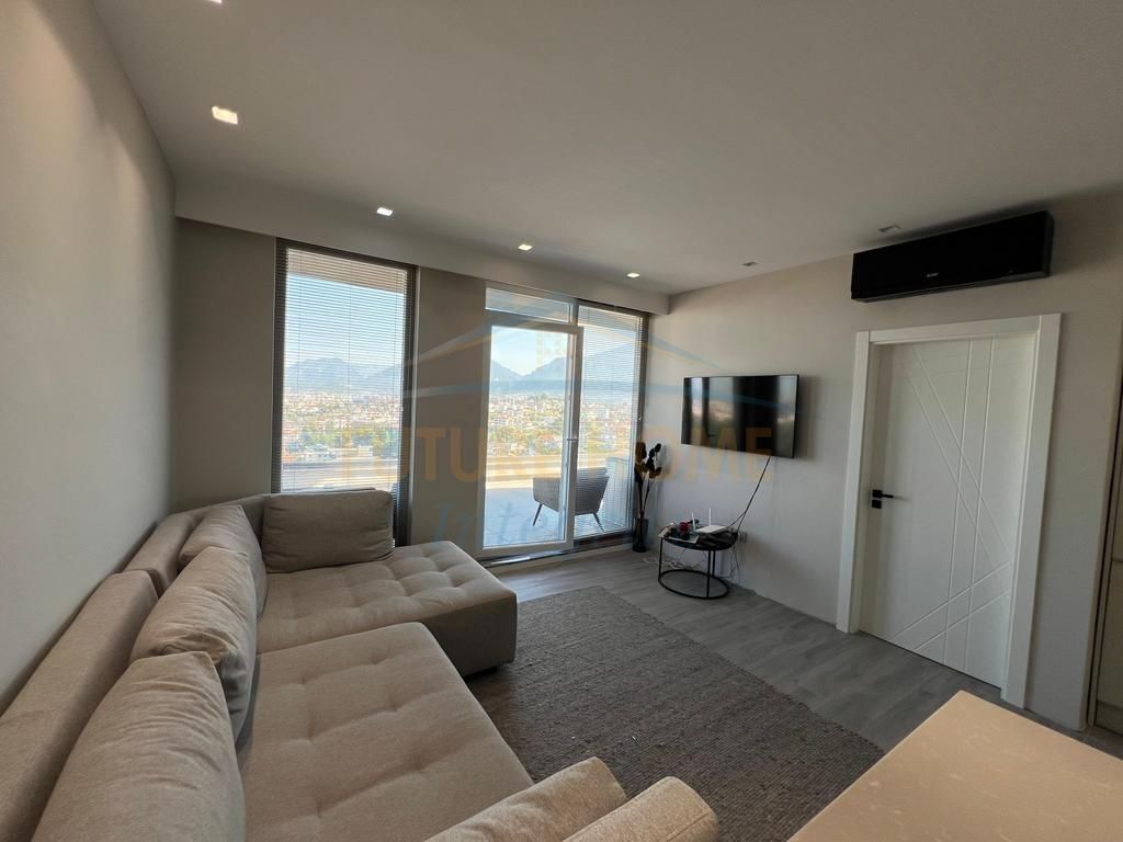 In vendita, Appartamento 1+1+Veranda+Guardaroba, Sauk, Tirana.