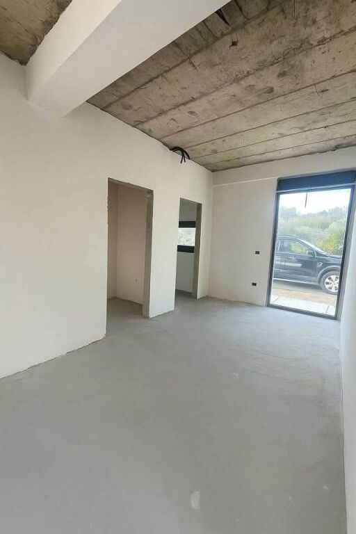 SERVICE UNIT FOR RENT  LAND - BERZHITE, TIRANA