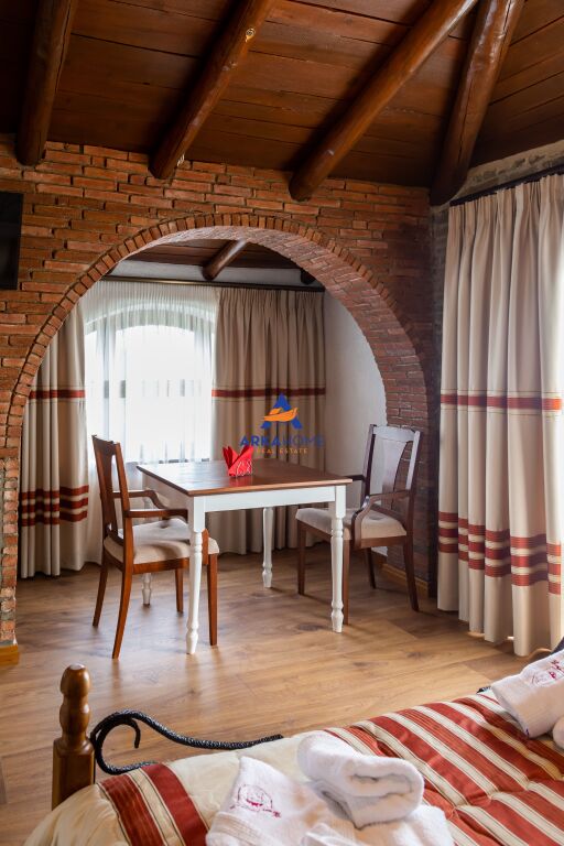 RESORT FOR SALE 1440M2 "MAMICA SQUARE, PETRELE" 4,000,000 EURO