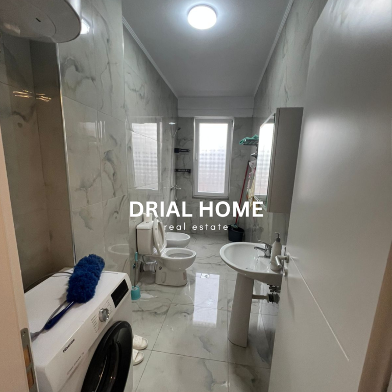 Apartament me qera 2+1+verande