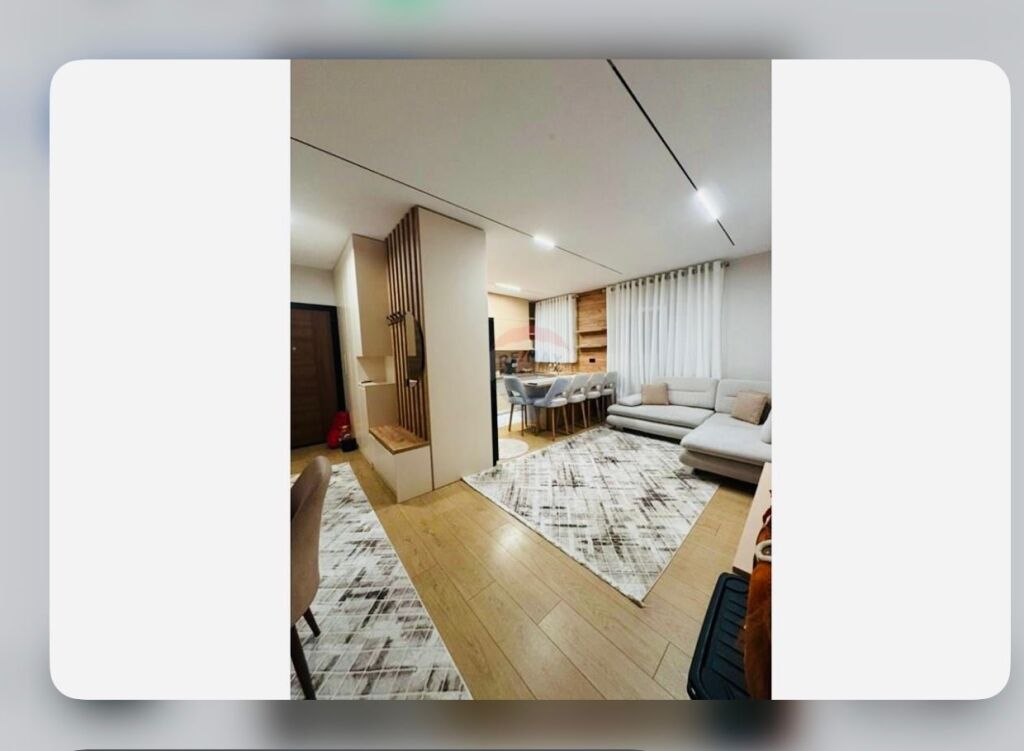 Apartment 1+1 Dibra Street