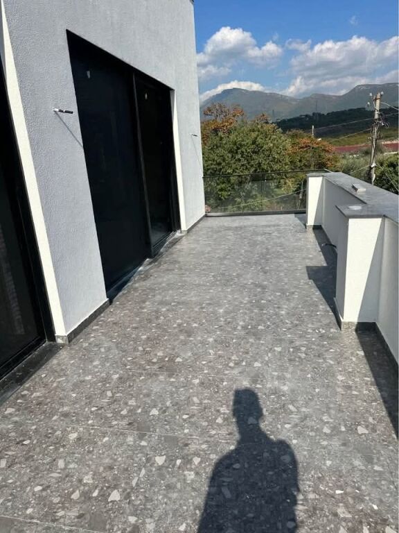 SERVICE UNIT FOR RENT  LAND - BERZHITE, TIRANA