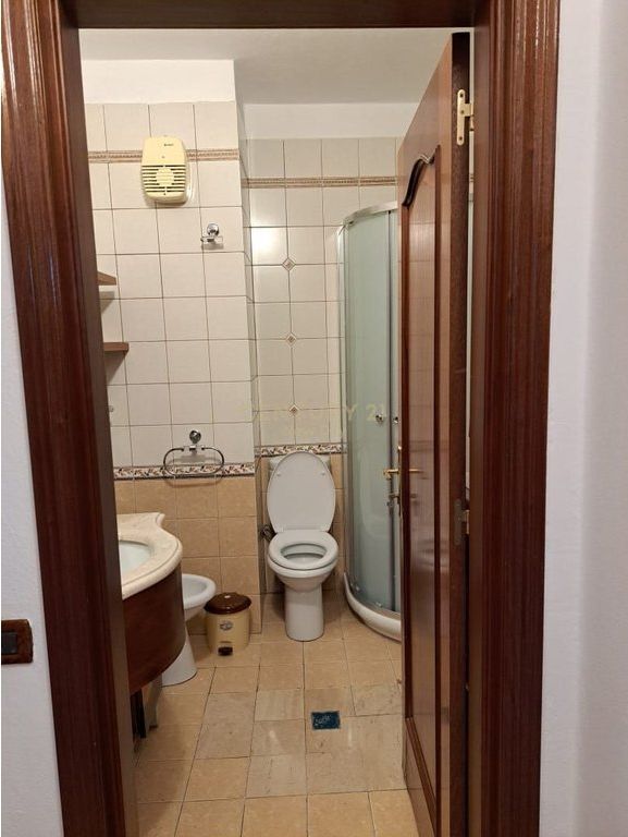 Appartamento 2+1+2 In Affitto a Vollga, Durrës - 650€ | 117 m²