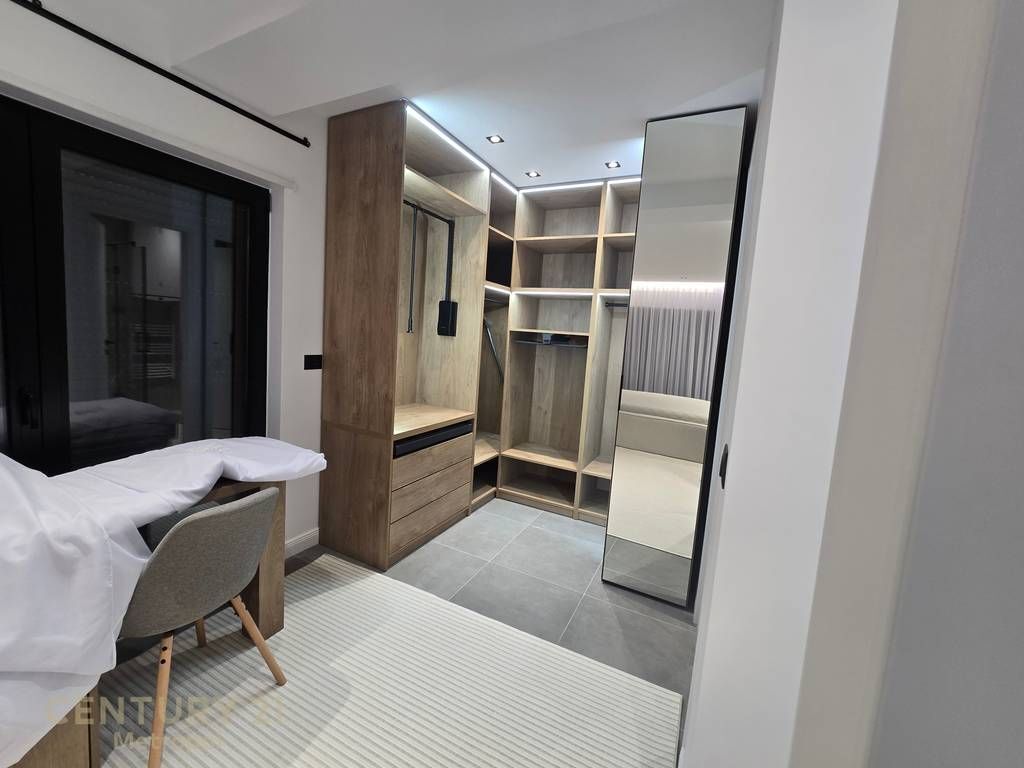 Japim me qira apartament modern 3+1+2 te Rezidenca Kodra e Diellit!