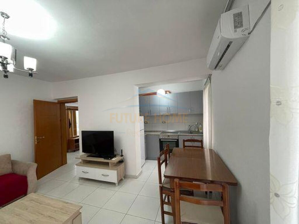 Rent, Apartment 3+1, Bardhyl Street, Tirana.