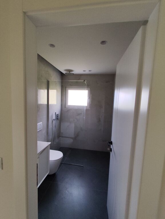 Apartament 1+1+ Parkim, Babrru