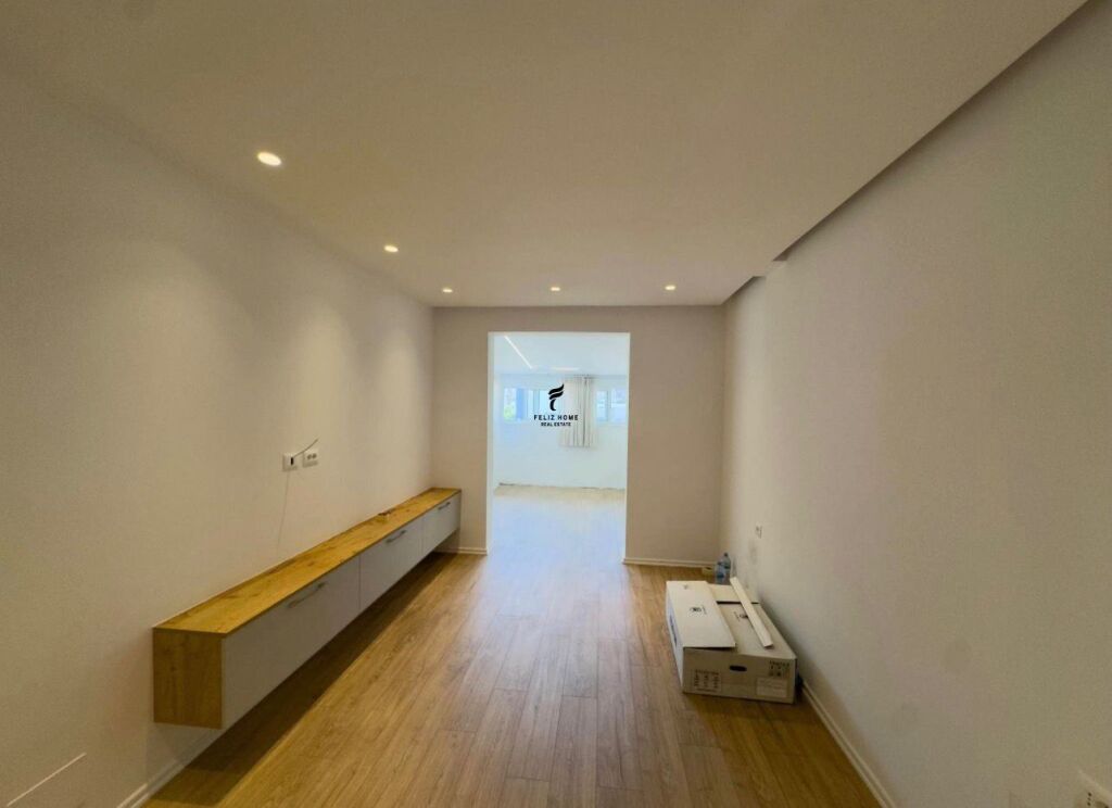 SHITET APARTAMENT 2+1 FRESKU 14.300.000 LEKE FH-73538