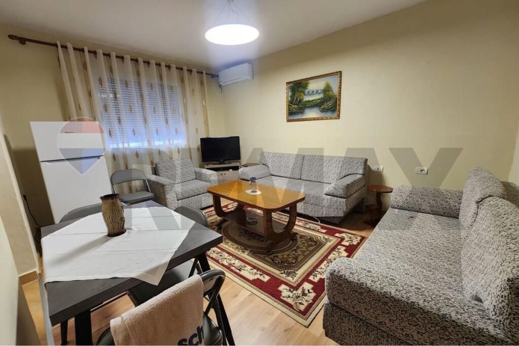 Apartment 1+1 for rent on Bardhyl Street!