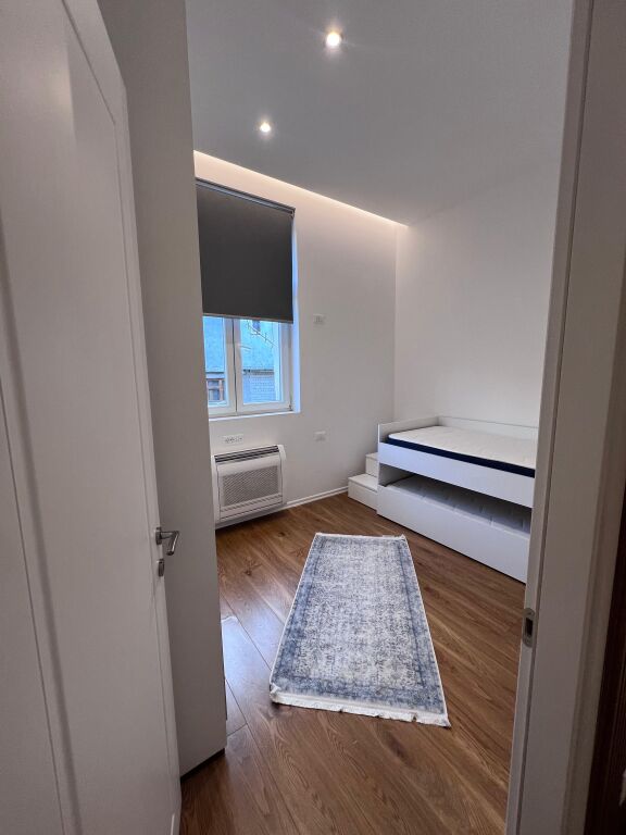 Apartment 2+1 for rent, Durres Street, hotel Colosseo