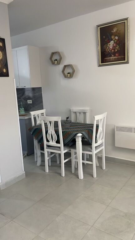 APPARTAMENTO IN AFFITTO 2+1 5 MAJI 60.000 LEKE FH-73411