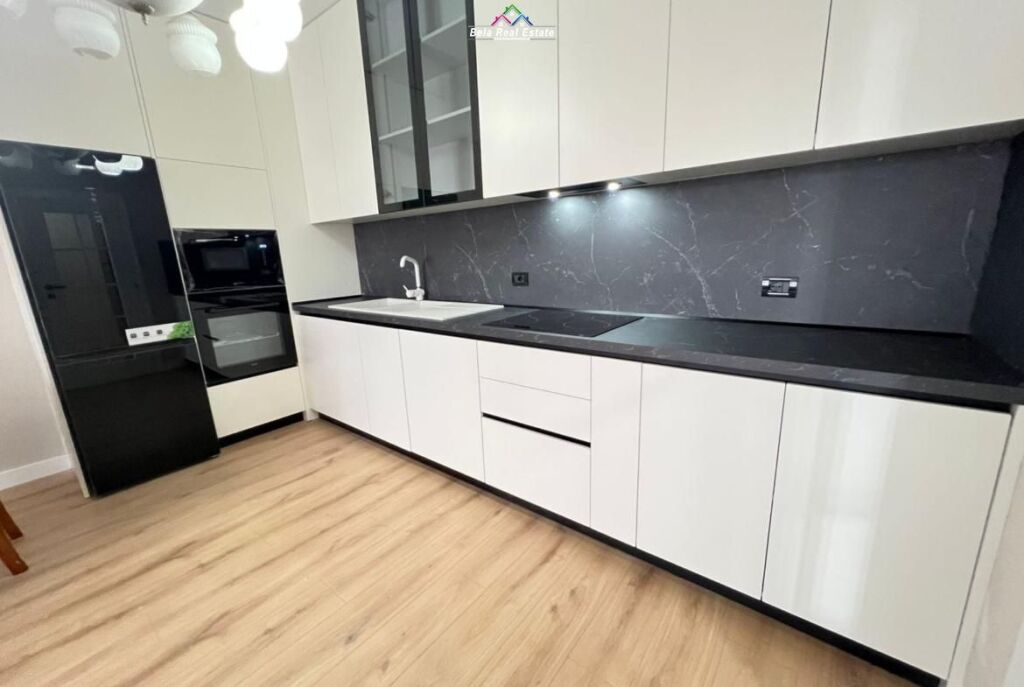 Apartament Me Qera 2+1 Tek 21 Dhjetori (ID B2201716) Tirane.