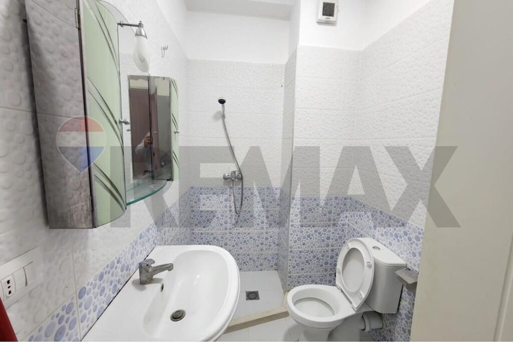 Apartment 1+1 for rent near the Arlis Complex!