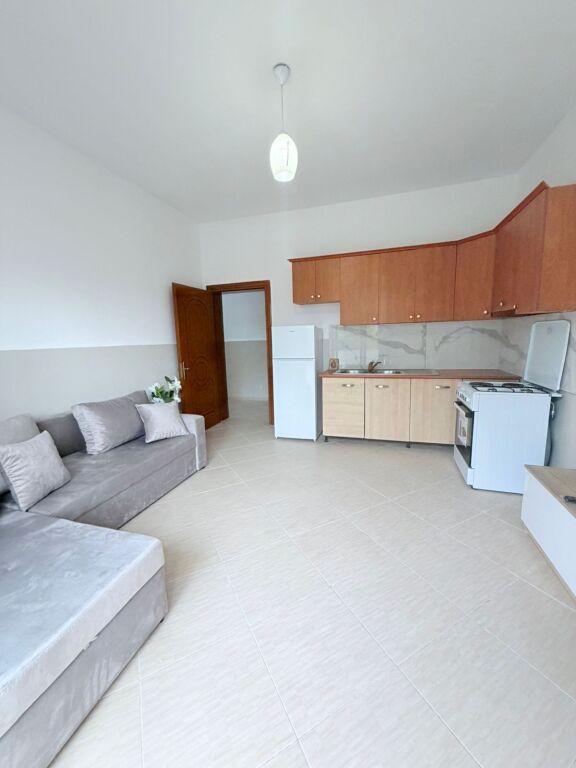 PRIVATE HOUSE FOR RENT NEAR THE INDUSTRIAL MARKET, DURRES