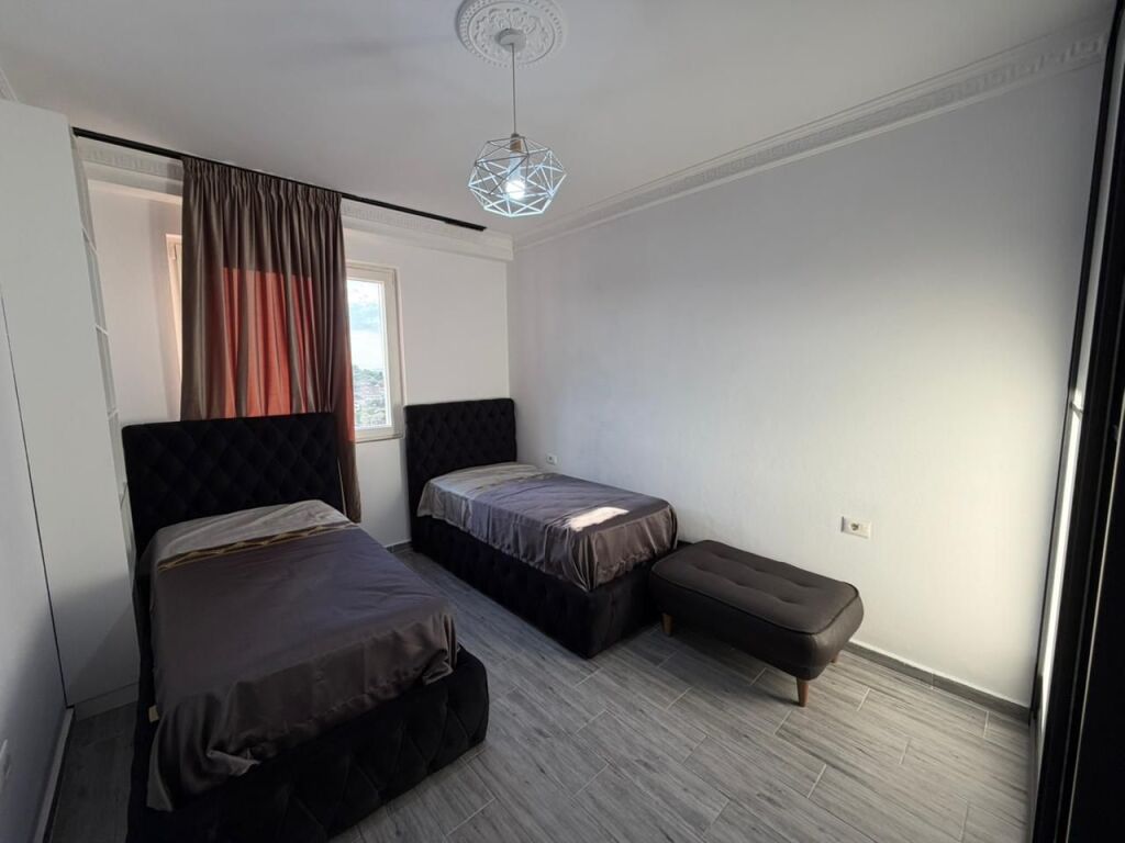 🏡 Appartamento 2+1 in affitto   📍 Zona: Yzberisht / Grand Gallery💰 Prezzo: 55.000 lek/mese