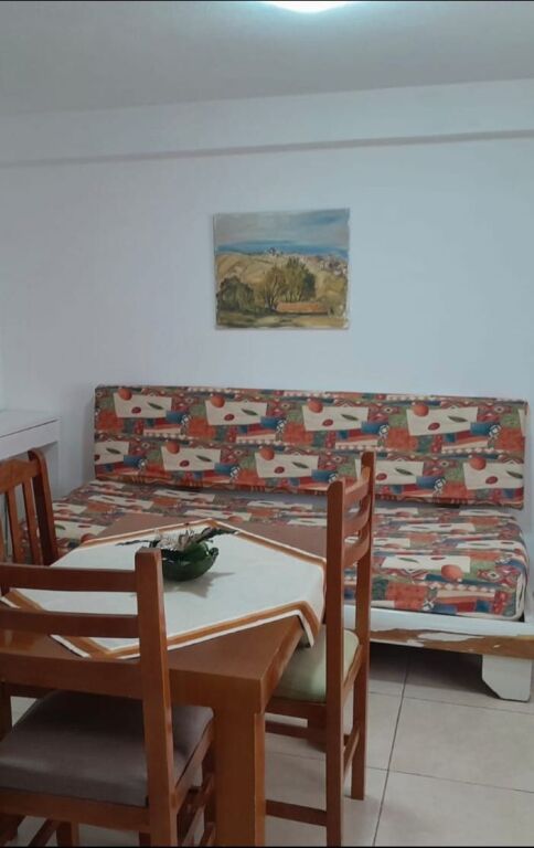 APPARTAMENTO 1+1. 26000 LEKE.BLACK STONE LOUNGE, VIA 5 MAGGIO