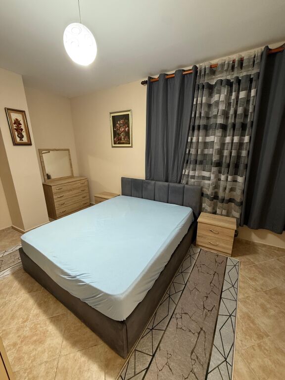 Jepet me qira 2+1 Vila L Astir 45.000 leke