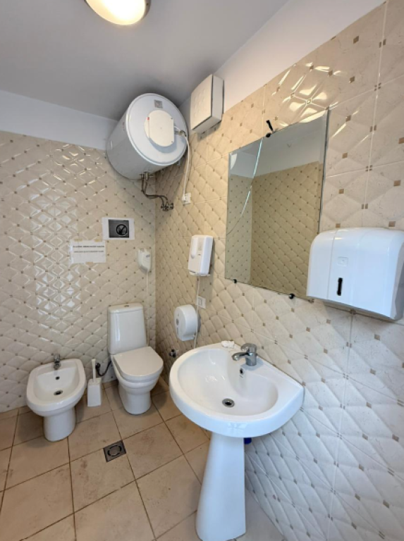 OCCASION – Space for Rent at Kika 2