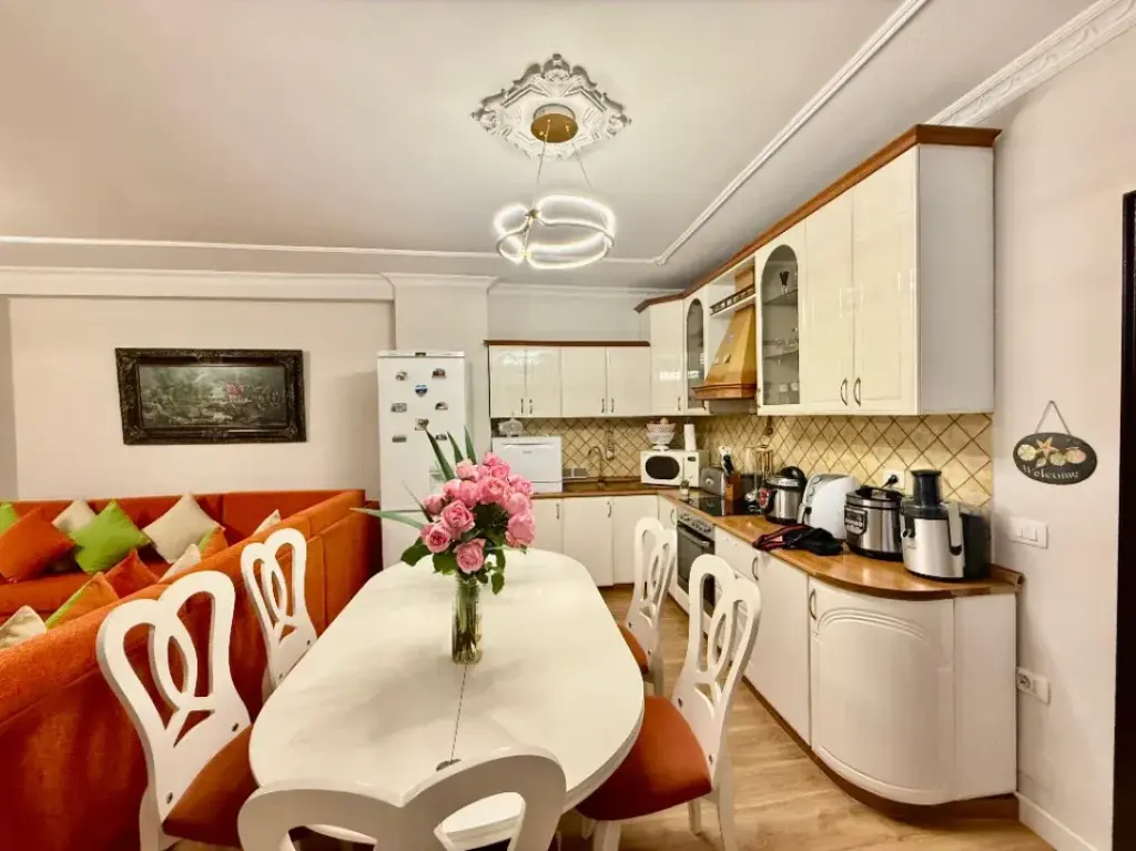 Qera | Apartament 2 + 1+2 | Komuna e Parisit | 1000 €/muaj