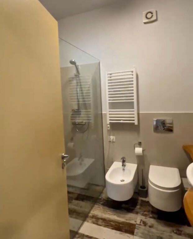 Apartament 3+1 per shitje tek Jordan Misja!