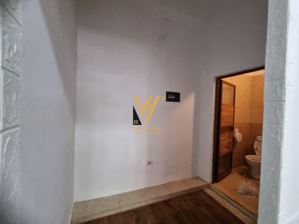 BUSINESS PREMISES 50 M2 FOR RENT IN MYSLYM SHYR 60,000 LEKE