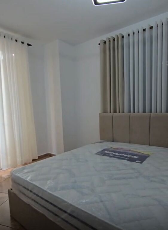 Apartament 2+1+2 me qira te rruga e Elbasanit